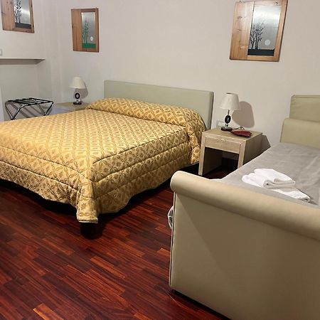 Gioviale Rooms ポルティチ エクステリア 写真